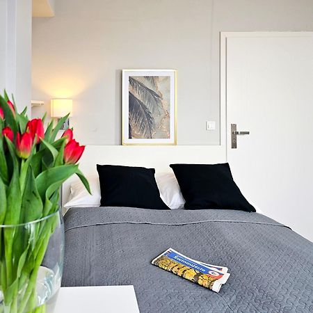 Visit Baltic - Platan Tower Grey Apartment Swinoujscie Exterior photo